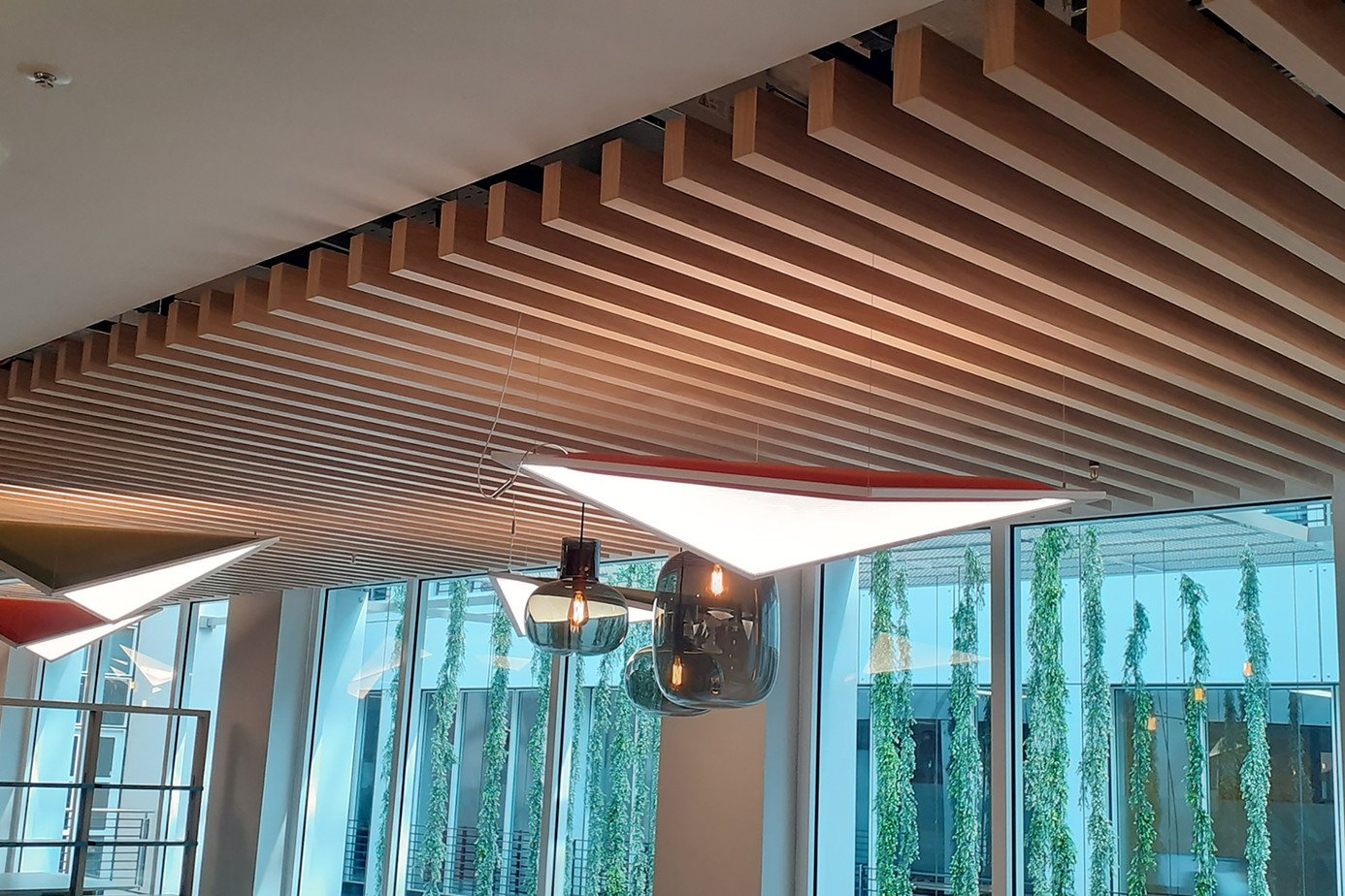 DecorBeam - 1 Kingsbury